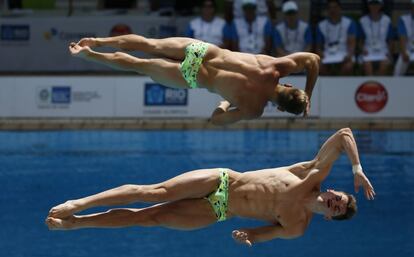 Atletas australianos durante a competição no Maria Lenk.