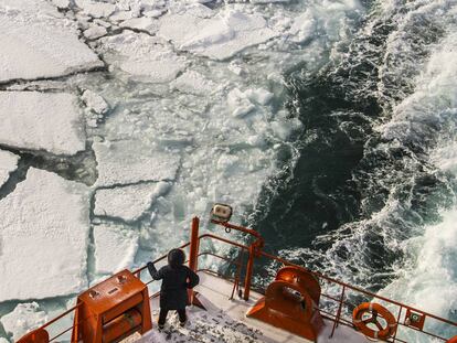 Ruta de Murmansk a Dudinka a bordo del carguero rompehielos Artic Express.