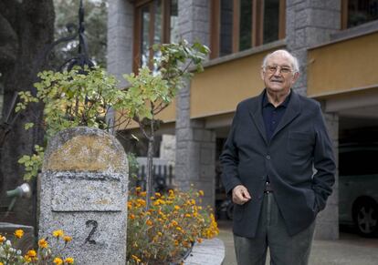 Serapio Rendón, exalcalde de Torrelodones, en su vivienda de ese pueblo del noroeste de Madrid