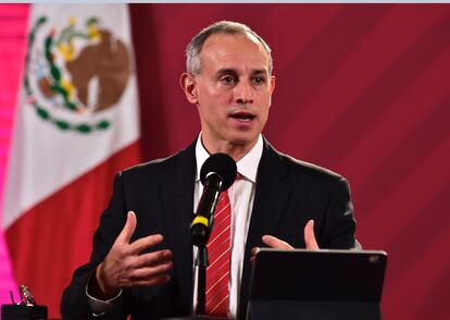 El subsecretario de Prevención y Promoción de la Salud, Hugo López-Gatell, durante una rueda de prensa en Palacio Nacional Ciudad de México.