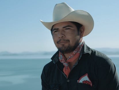 El defensor ambiental yaqui Luis Urbano, en un fotograma del documental 'Laberinto Yo'eme', grabado en Sonora en 2020.