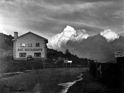 La Venta Marcelino, vista desde la carretera en los años cincuenta. Foto: C. VARELA.