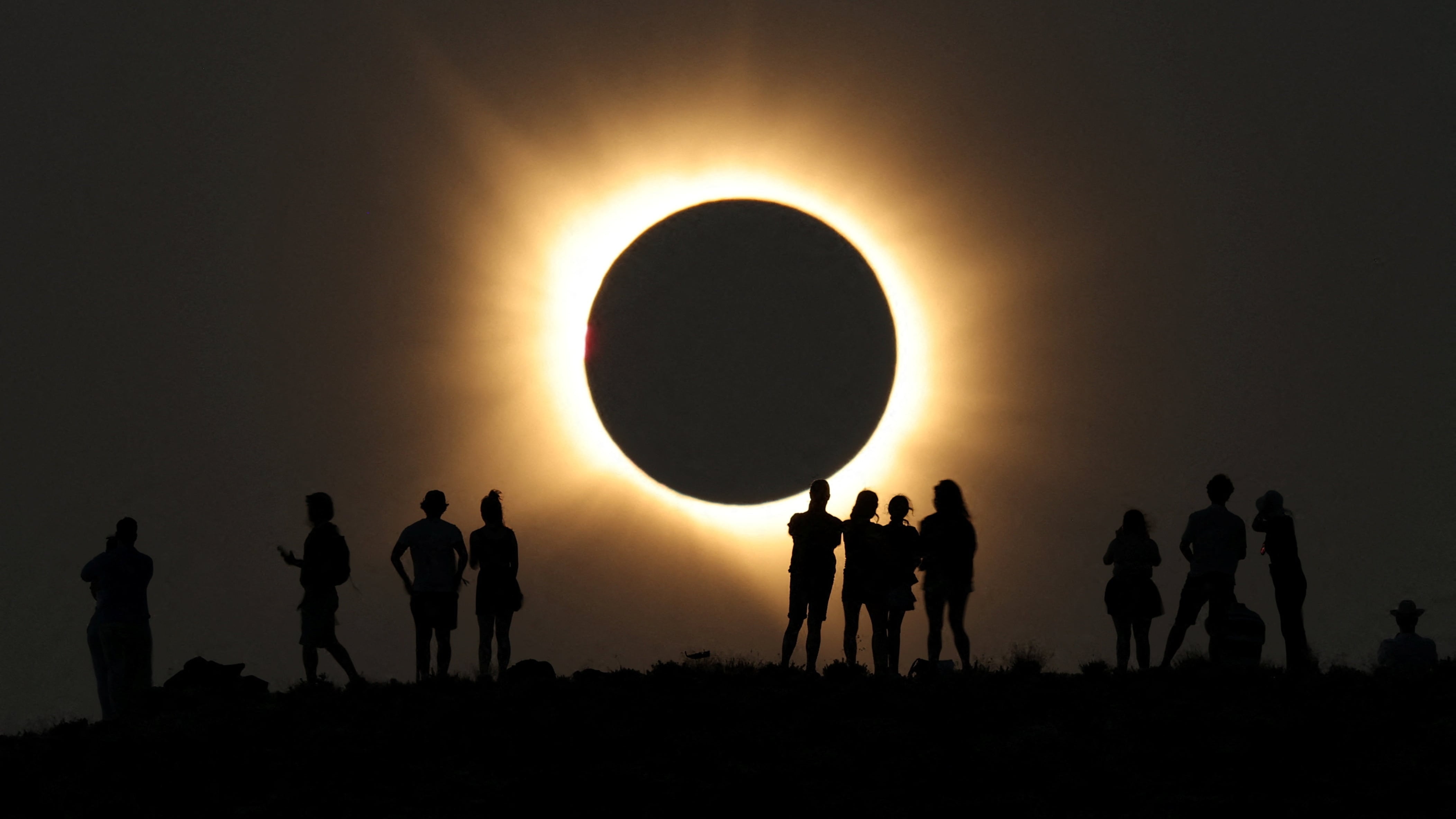 El eclipse conquista el corazón de España