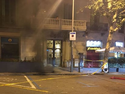 Arde un transformador de alta tensi&oacute;n en el centro de Barcelona.