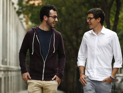 Juan Pablo Carrasco (derecha) y &Aacute;lvaro Cerame, presidente y vicepresidente dela Coordinadora de Estudiantes de Medicina. 