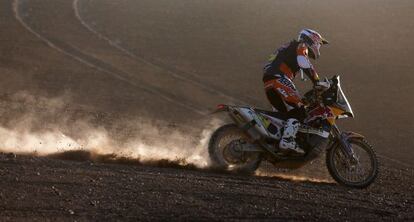 Marc Coma durante la undécima etapa del Dakar