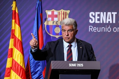 El presidente del FC Barcelona, Joan Laporta, en su discurso ante el Senado del club el 18 de junio de 2025.