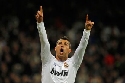 Ronaldo celebra uno de sus goles en Liga.