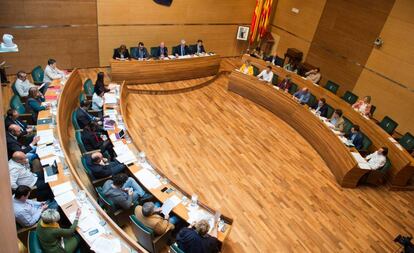 Pleno de la Diputación de Valencia el pasado abril.