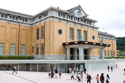 El museo Kyocera de Kioto, un edificio que ejemplifica bien lo que fue el eclecticismo occidental y japonés de los años treinta.
