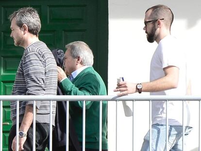 El expresidente de la Diputación de Valencia y del PP provincial Alfonso Rus, en el cuartel de la Guardia Civil donde estuvo detenido.