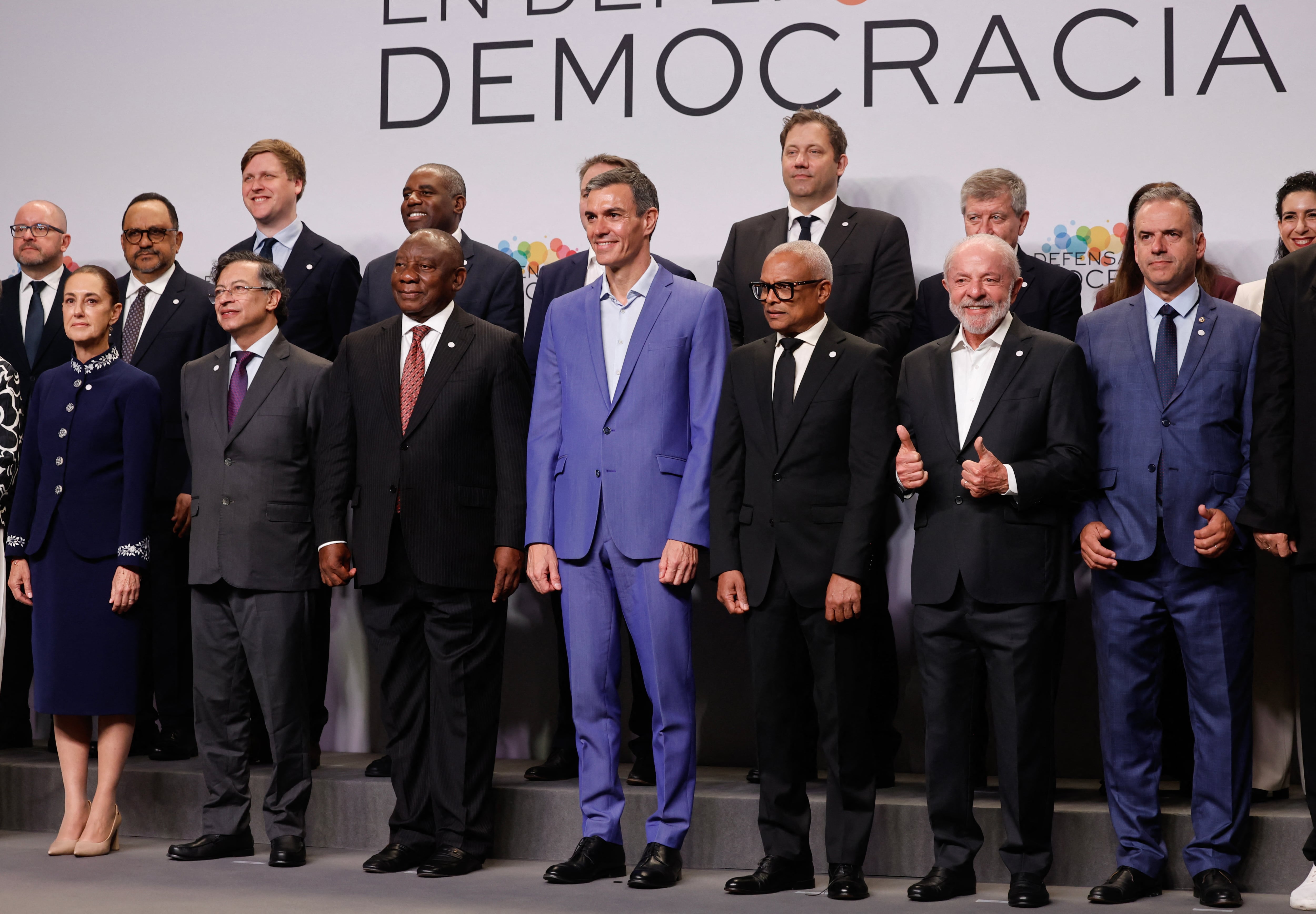 Democracia bajo presión: se extiende la brecha entre la ciudadanía electoral y la social