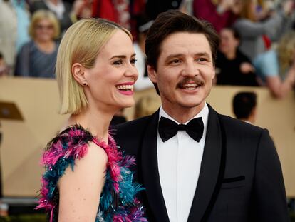 Sarah Paulson and Pedro Pascal attend the 22nd edition of the Screen Actors Guild Awards, January 30, 2016, in Los Angeles.