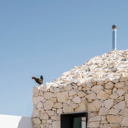  “Los nuevos materiales de construcción producen una pérdida de identidad, pero los vernáculos vienen del entorno”, explica el arquitecto Carlos Gor.