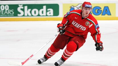 Konstantin Koltsov, en un partido de la selección bielorrusa en abril de 2005 en Viena.