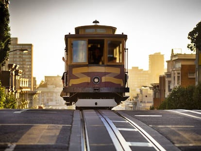 Tranvía en San Francisco, California (EE UU). 