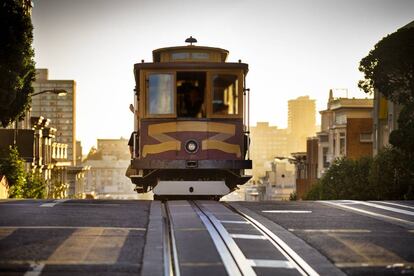 Tranvía en San Francisco, California (EE UU). 