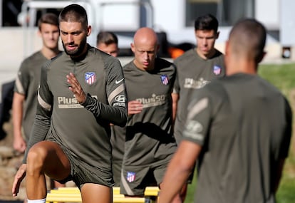 Varios jugadores del Atlético, durante un entrenamiento esta semana.