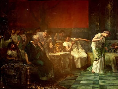 'Fulvia y Marco Antonio' o 'La venganza de Fulvia' (1888), de Francisco Maura y Montaner, en el Museo del Prado. Fulvia, la esposa de Marco Antonio (ambos de blanco), contempla la cabeza cercenada de Cicerón, que fue ejecutado en el año 43 a.C.
