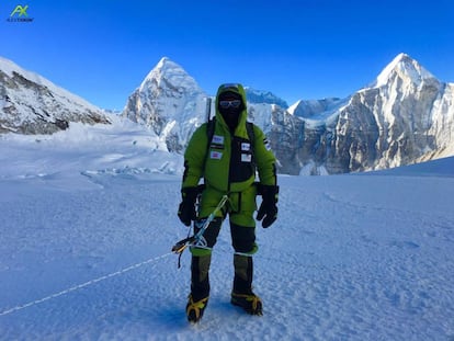 Txikon, durante su ascensión al Everest.