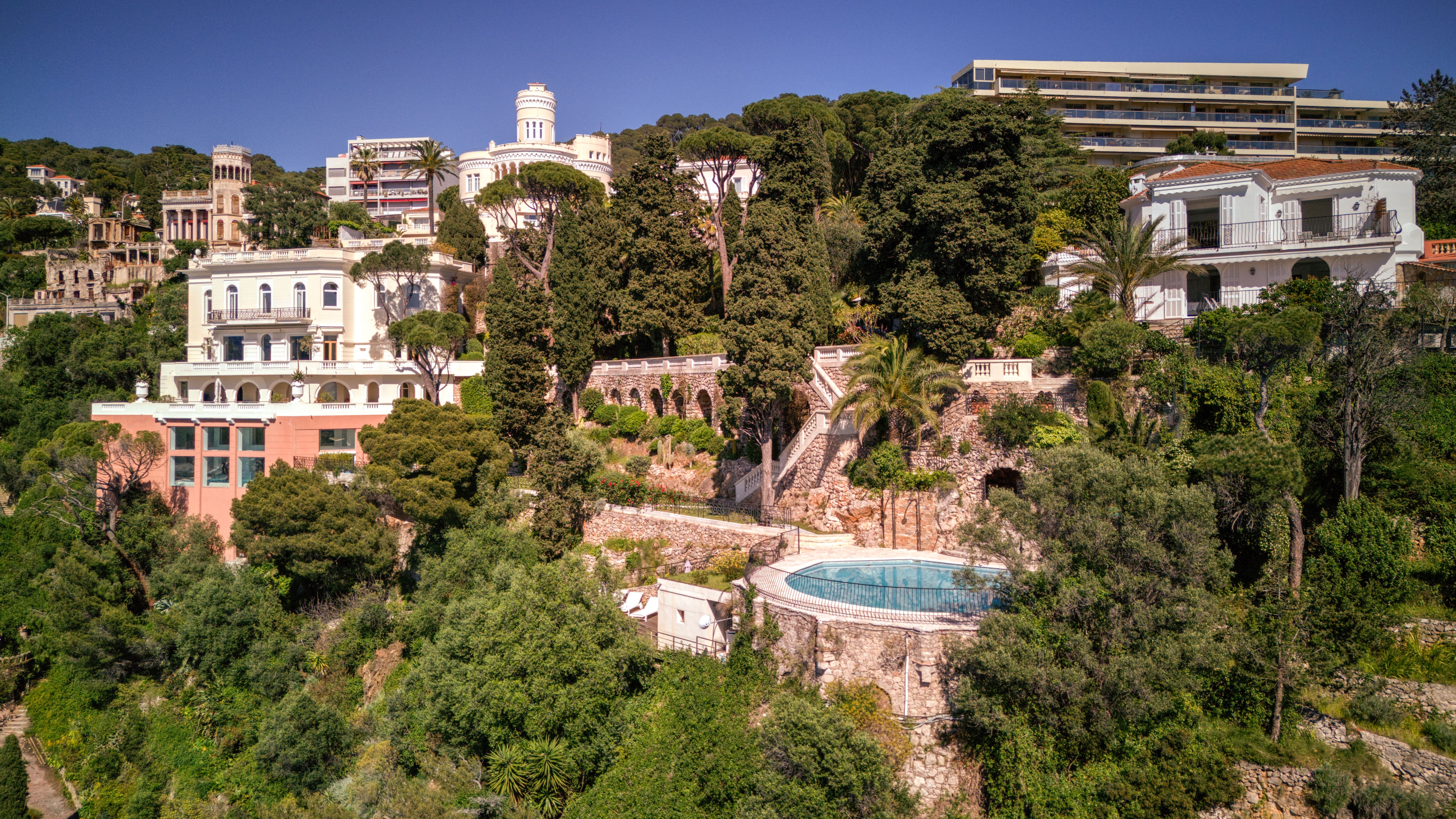A la venta por 23 millones la antigua mansión de Sean Connery en Niza 