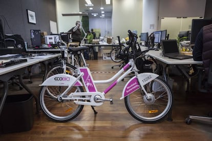 La bicicleta eléctrica de la Ciudad de México, en el laboratorio de Vectro Bikes.