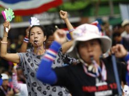 Manifestantes antigubernamentales durante unas protestas en Bangkok. EFE/Archivo