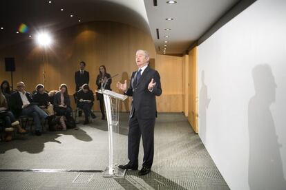 Alberto Palatchi, presidente de Pronovias Fashion Group, durante la rueda de prensa.