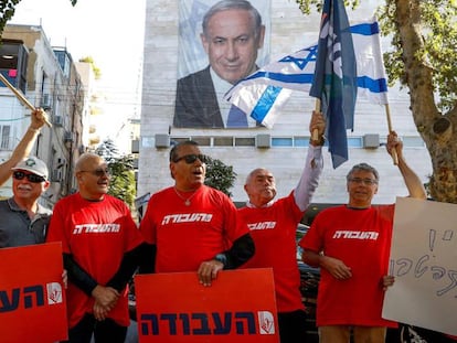 Protesto pedindo a renúncia de Netanyahu na sexta-feira, em Tel Aviv.