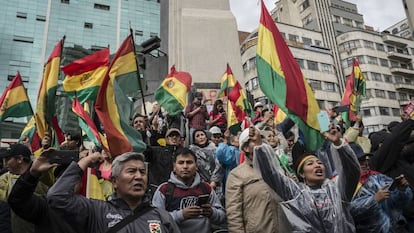 Miles de personas protestan en La Paz, durante las revueltas de noviembre. 