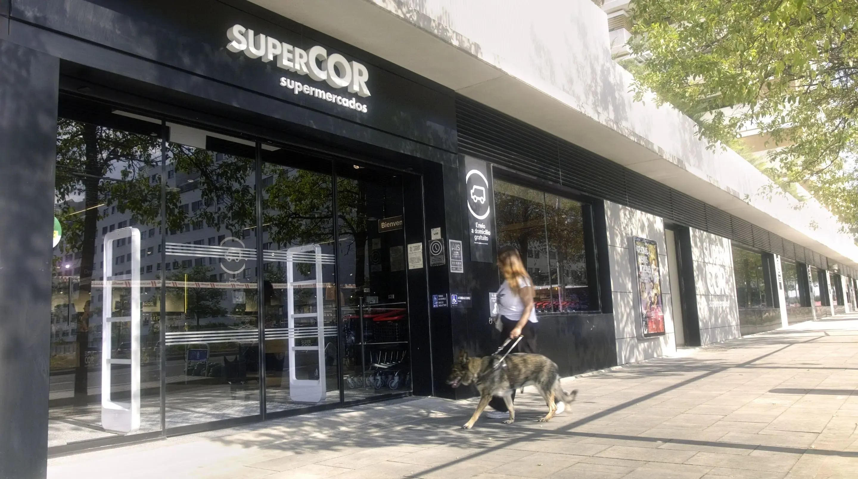 Exterior de una tienda de Supercor en Madrid, en una imagen cedida por la empresa.
