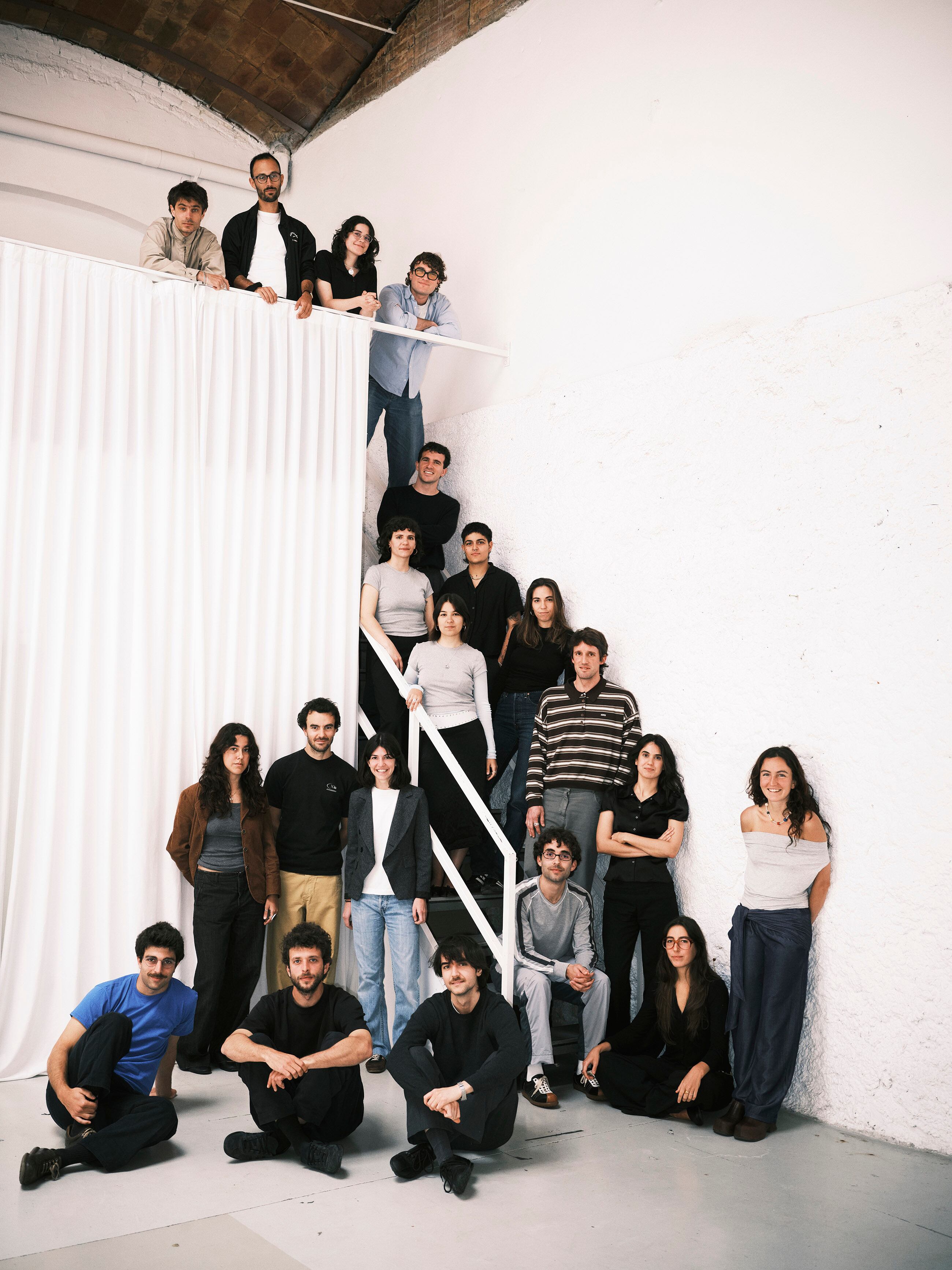 Reunimos a los 18 jóvenes diseñadores catalanes que conquistaron Milán: “Compartimos cierto desencanto con el sector”