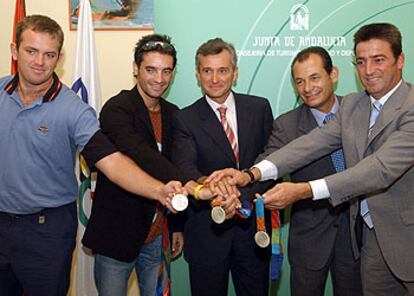 Rafael Trujillo, Paquillo Fernández, Paulino Plata, Rafael Soto e Ignacio Rambla, en el acto de ayer.