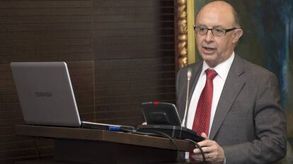 El ministro de Hacienda, Crist&oacute;bal Montoro.