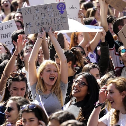 08/03/2019 Manifestación feminista de estudiantes. Foto: Joan Sánchez