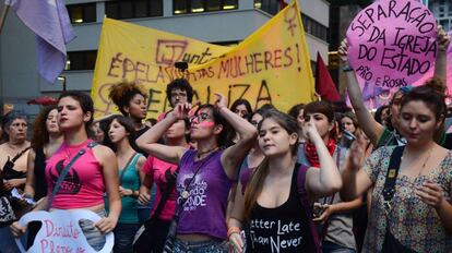 Manifestação pelo direito das mulheres em dezembro de 2016.