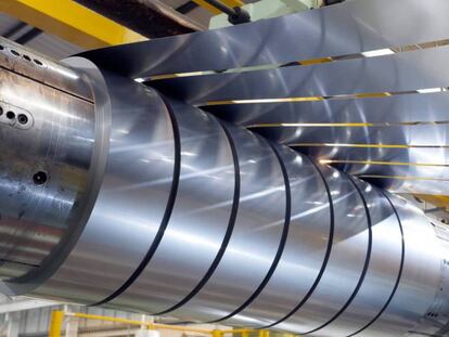Nippon Steel convierte en financiera su participación industrial del 16% en Acerinox