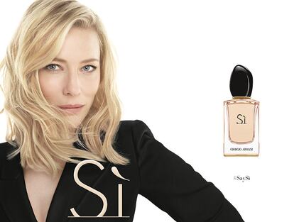 Cate Blachett en la campaña de Sí, el perfume de Giorgio Armani.