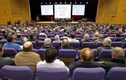 La junta de accionistas del Banco de Valencia, convocada poor el Fondo de Reestructuración Ordenada Bancaria (FROB), actual administrador de la entidad, que vota las cuentas de 2012 y el nombrameinto de los nueve miembros del consejo de administración.