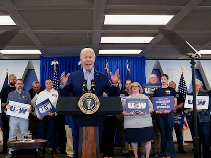 U.S. President Joe Biden delivers remarks at United Steel Workers headquarters in Pittsburgh, Pennsylvania, U.S., April 17, 2024.