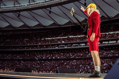 Los grandes conciertos son los que más problemas de reventa sufren. En la imagen, recital de AC/DC en el Metropolitano, el pasado miércoles.