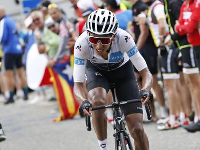 El ciclista colombiano del Team Ineos Egan Bernal en el Tour de 2019, en la etapa del pasado 25
