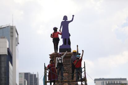 Día de la mujer en México protesta en la glorieta de las mujeres