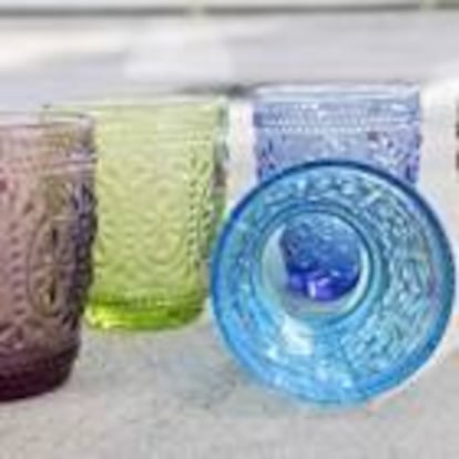Juego de seis vasos de agua de cristal