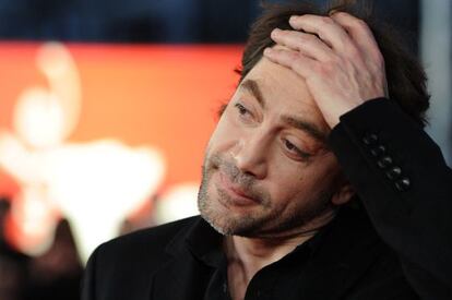 POR EL PUEBLO SAHARAUI. Hijos de las nubes, el documental dirigido por Álvaro Longoria y producido por Javier Bardem, se presentó ayer en la Berlinale. Bardem, que también conduce el filme, dijo: “Vemos el Sáhara como la llama que encendió la primavera árabe”, e insistió en el sufrimiento de este pueblo olvidado.