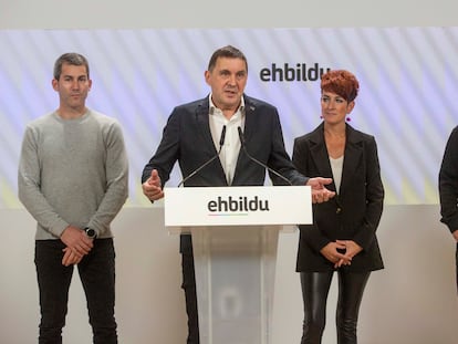 Rueda de prensa de Arnaldo Otegi hoy en San Sebastián.