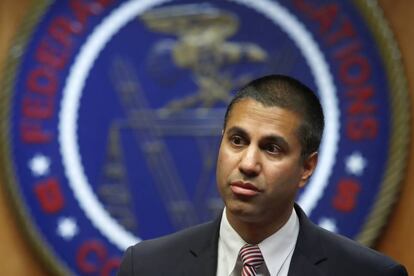 Ajit Pai, presidente de la FCC, durante la votación en diciembre en Washington