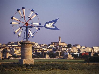 Uno de los molinos mallorquines protegidos por el programa 'Apadrina un molino'.