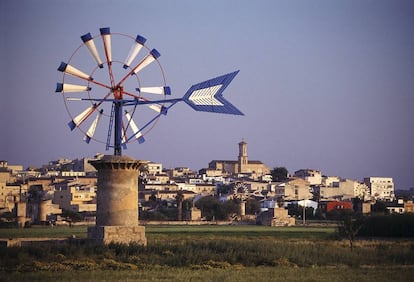 Uno de los molinos mallorquines protegidos por el programa 'Apadrina un molino'.