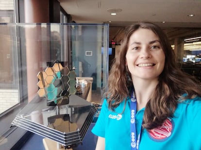 La astrónoma Elena Manjavacas en el Space Telescope Science Institute de Baltimore, donde trabaja desde finales de 2020.